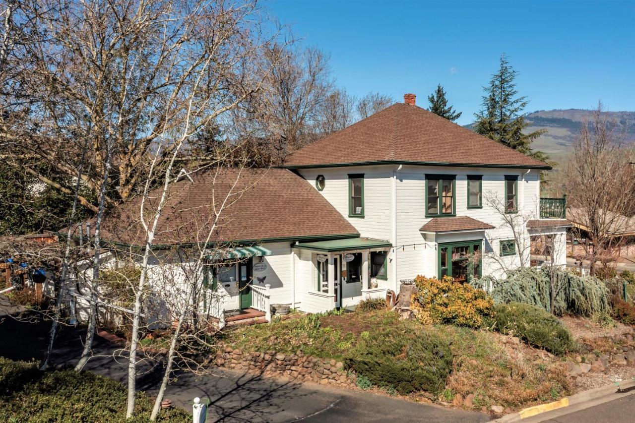 Abigail'S Bed And Breakfast Inn Ashland Exterior photo